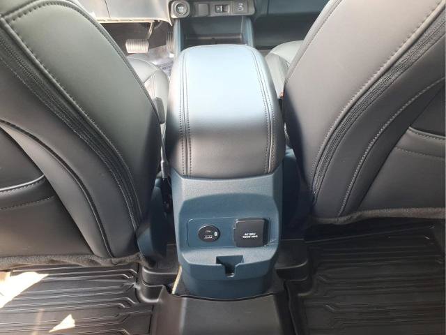 Certified 2023 Ford Maverick Lariat w/ Lariat Luxury Package AWD/4WD image 17