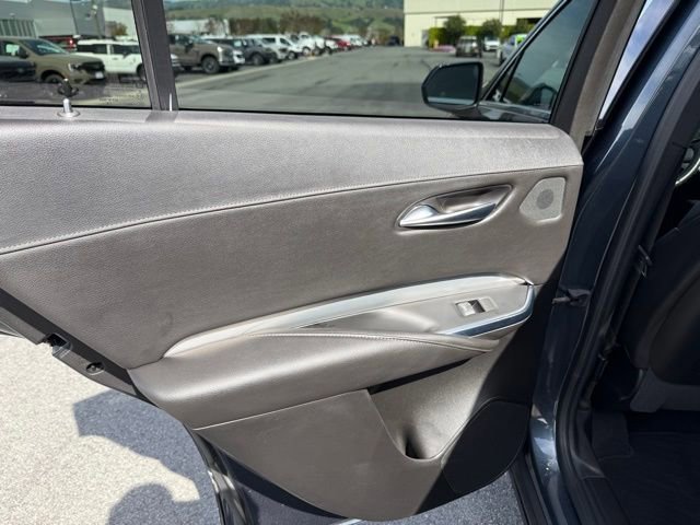 Used 2019 Cadillac XT4 Premium Luxury image 10