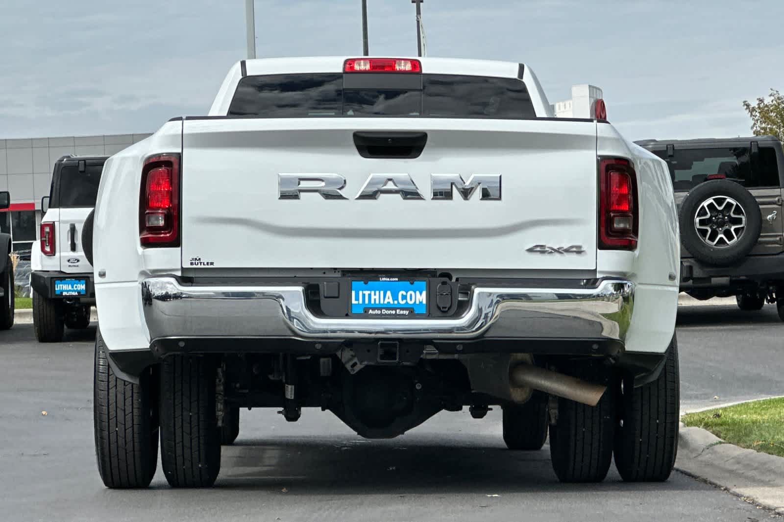 Used 2026 RAM 3500 Tradesman AWD/4WD image 7