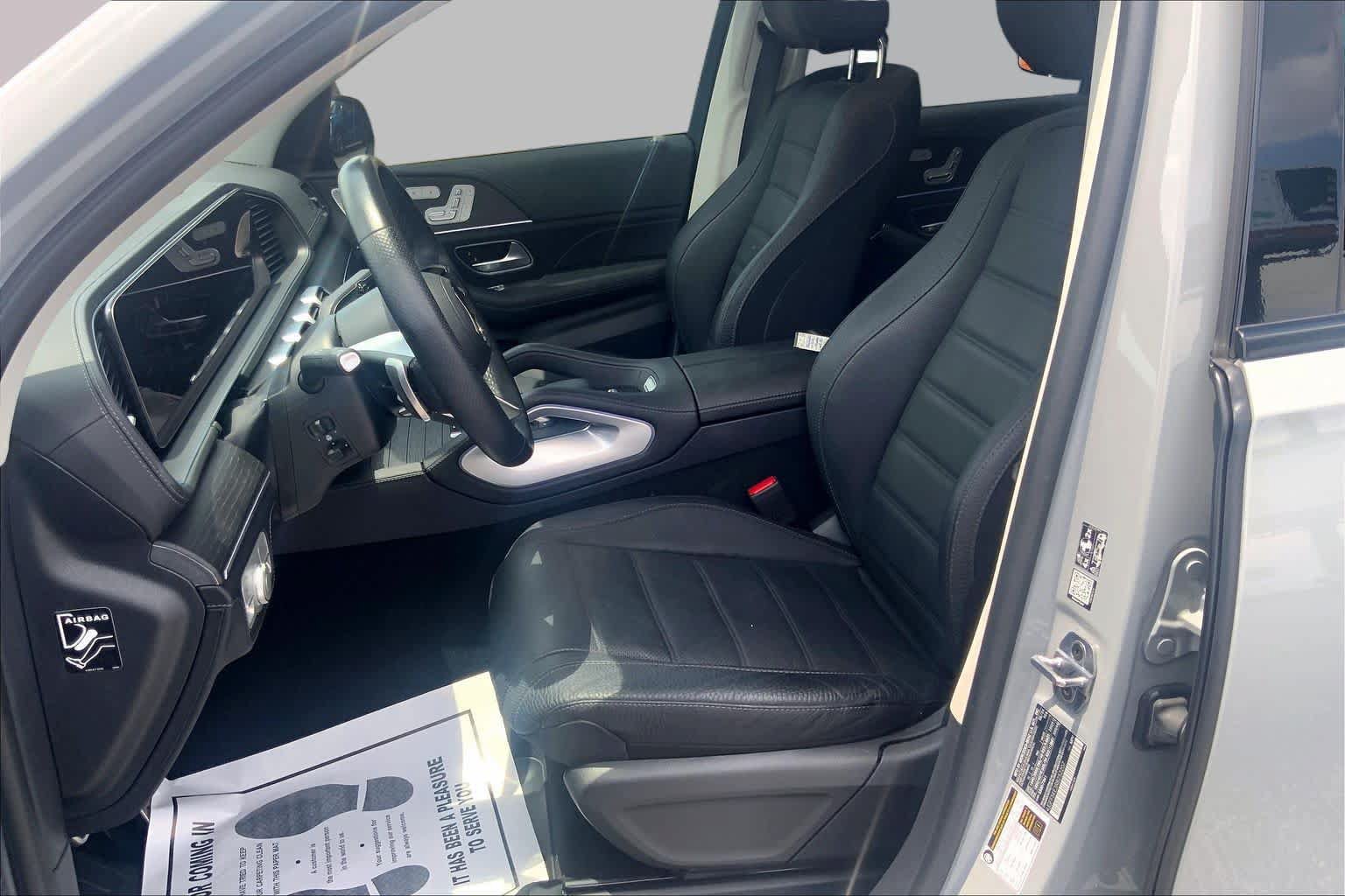 Used 2024 Mercedes-Benz GLS 450 4MATIC image 8