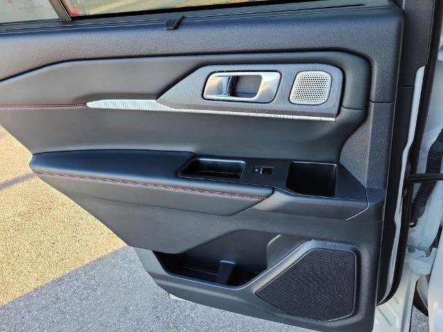 Certified 2025 Ford Explorer ST image 15
