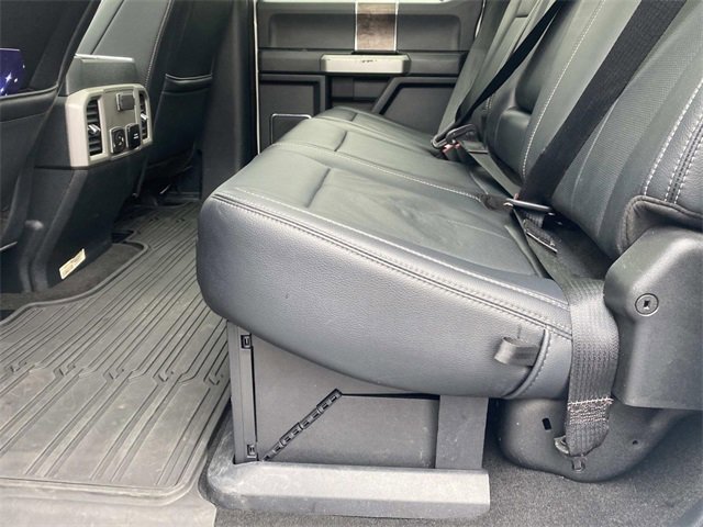 Certified 2022 Ford F350 Lariat w/ Black Appearance Package image 22
