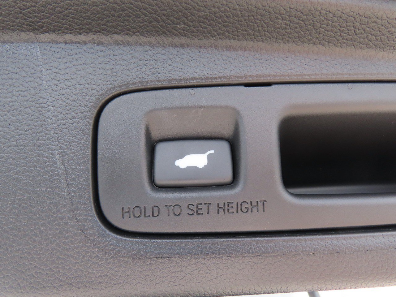 Used 2025 Honda CR-V Sport Touring image 15
