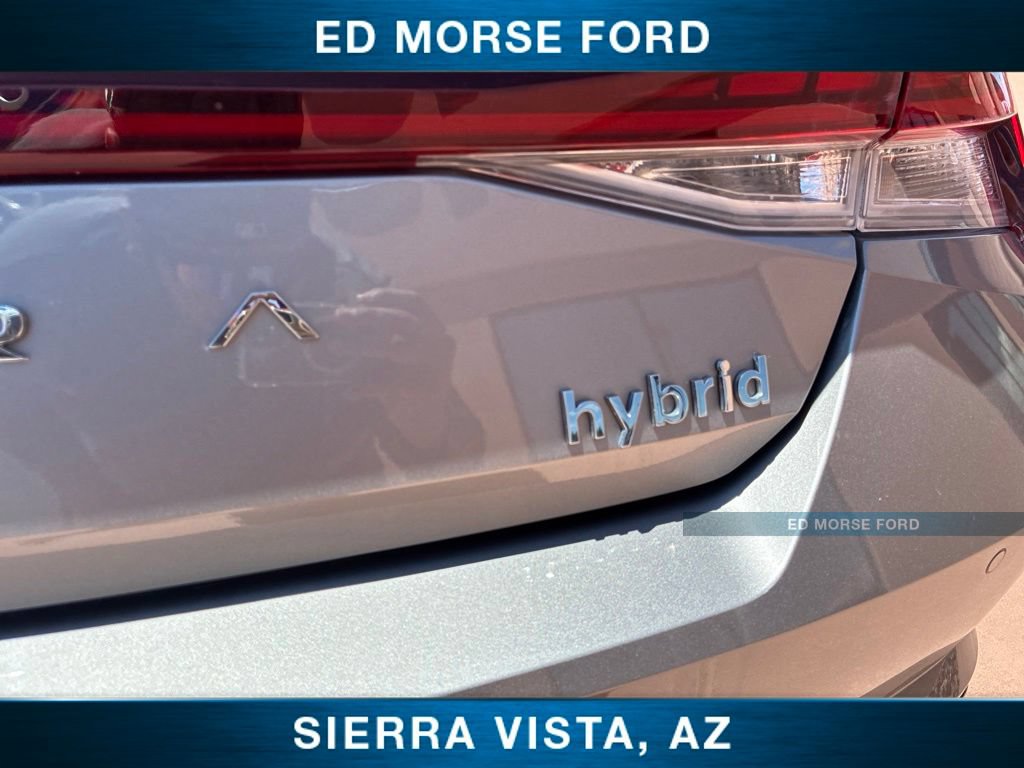 Used 2023 Hyundai Elantra Limited FWD image 41