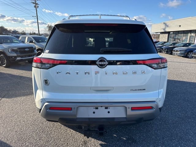 Used 2022 Nissan Pathfinder Platinum w/ Cargo Package image 9