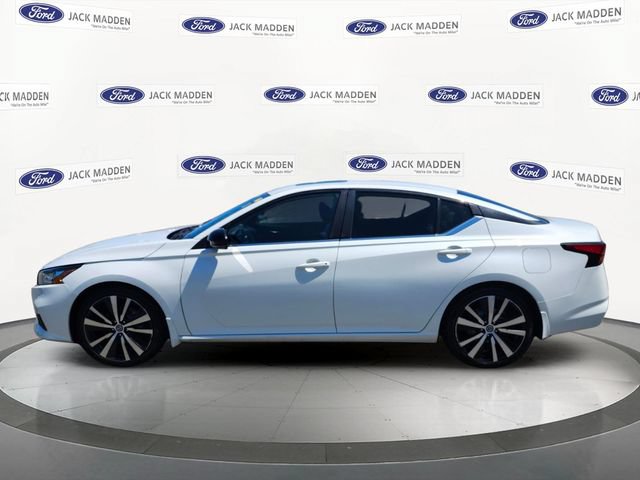 Used 2021 Nissan Altima 2.0 SR FWD image 2