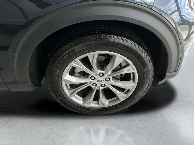 Certified 2018 Ford Explorer XLT w/ Equipment Group 202A AWD/4WD image 33