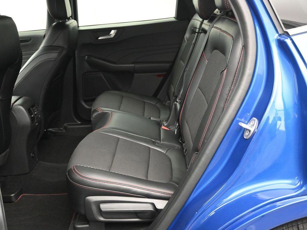 Certified 2023 Ford Escape ST-Line w/ Equipment Group 301A image 40
