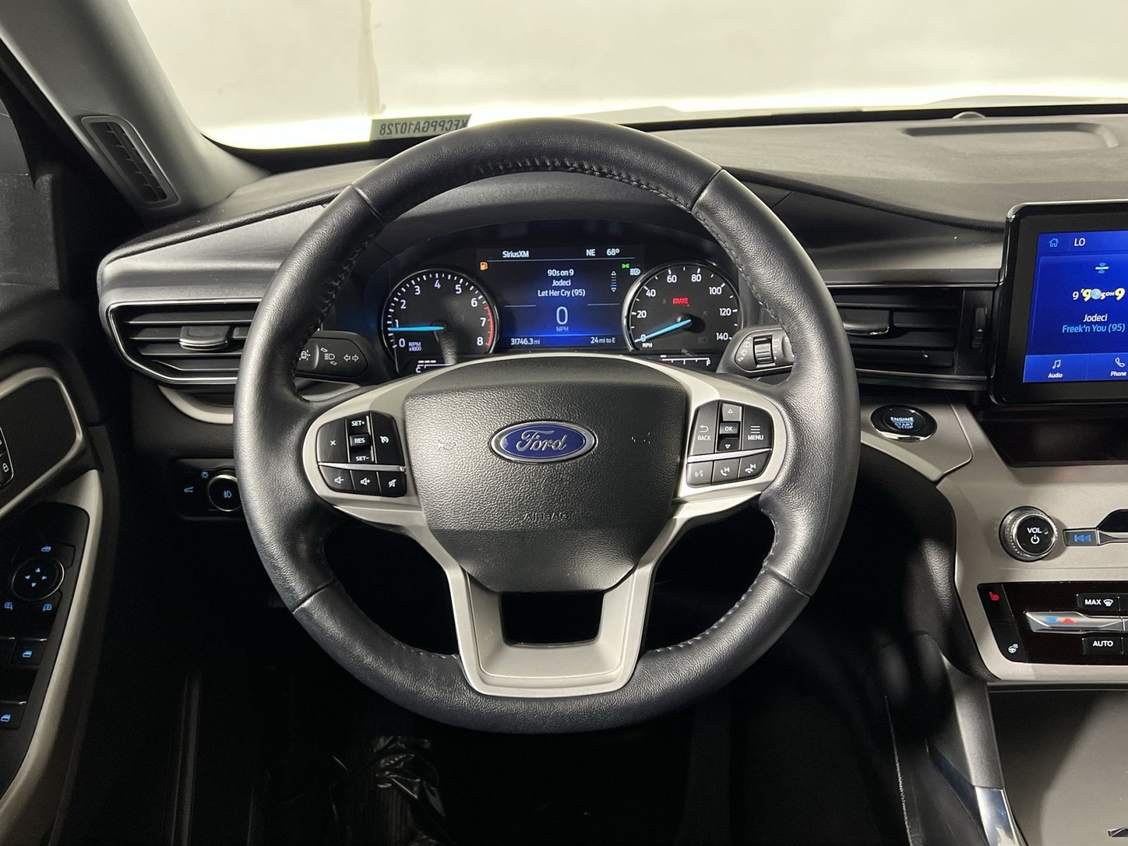 Certified 2023 Ford Explorer XLT w/ Equipment Group 202A AWD/4WD image 14
