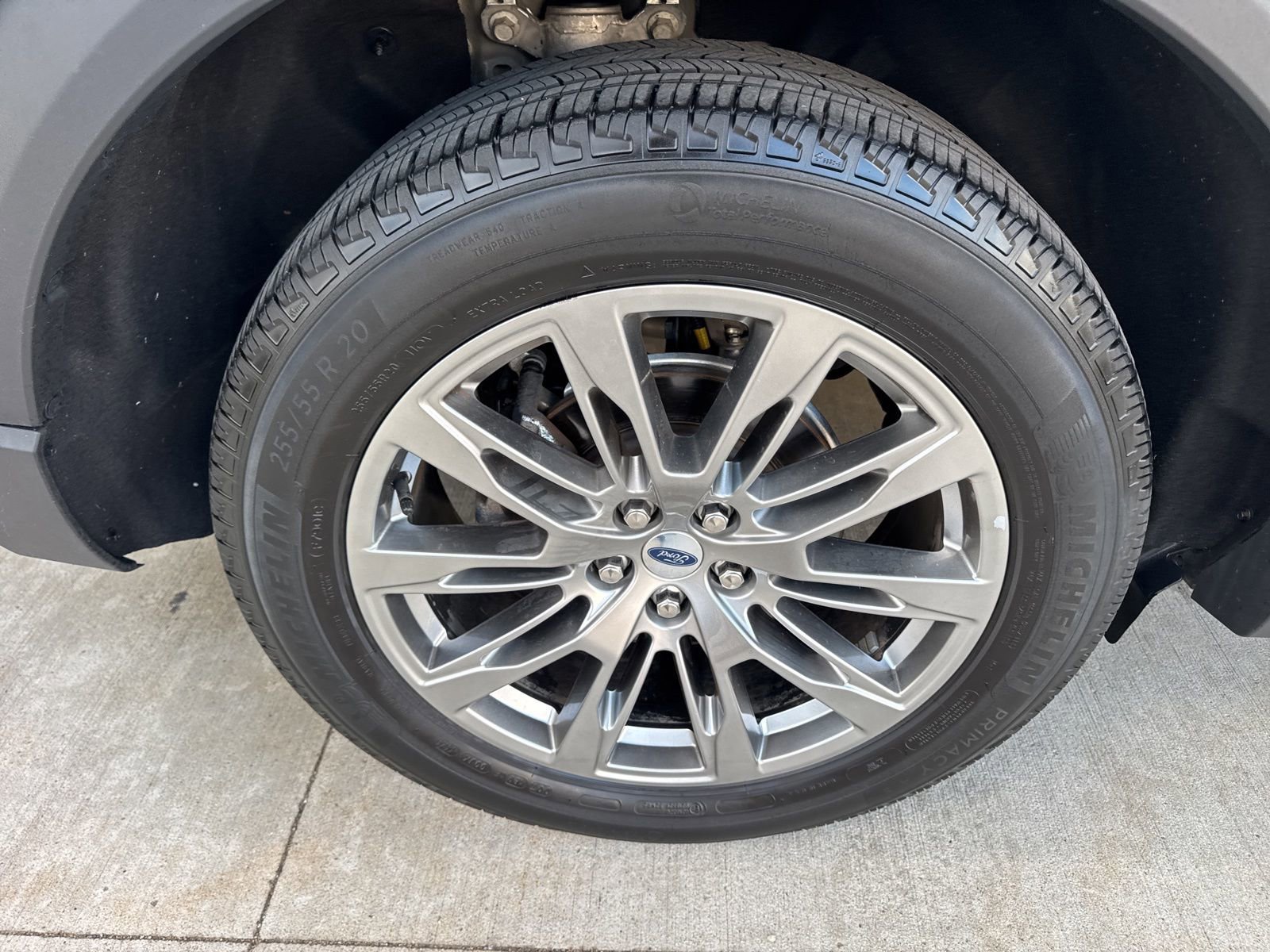 Certified 2025 Ford Explorer Active w/ Active Comfort Package image 22