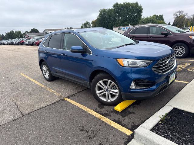 Certified 2020 Ford Edge SEL w/ Cold Weather Package FWD image 3