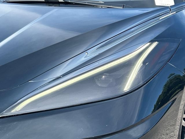 Used 2021 Chevrolet Corvette Stingray Preferred Cpe w/ Engine Appearance Package RWD image 9