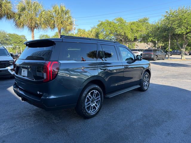 Certified 2025 Ford Expedition Active AWD/4WD image 7