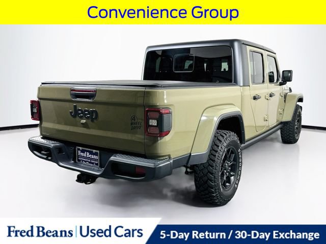 Used 2025 Jeep Gladiator Sport AWD/4WD image 9
