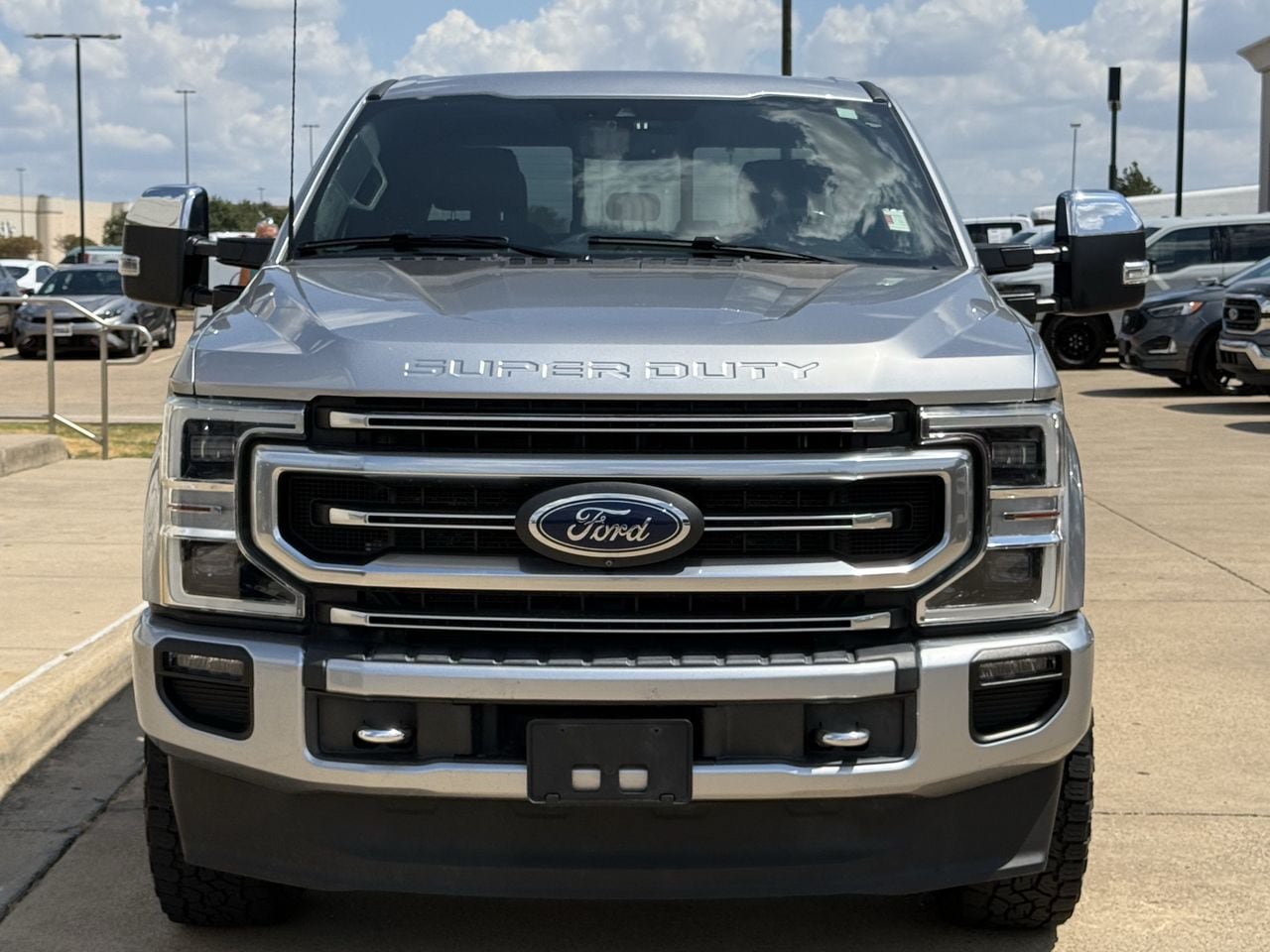 Certified 2022 Ford F250 Platinum w/ FX4 Off-Road Package AWD/4WD image 7