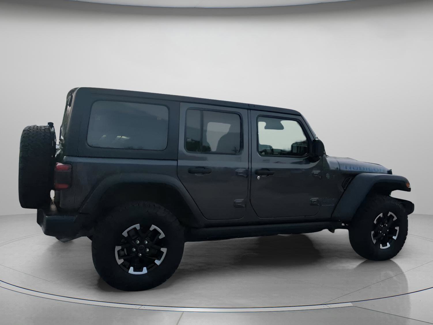 Used 2025 Jeep Wrangler Rubicon w/ Convenience Group image 29