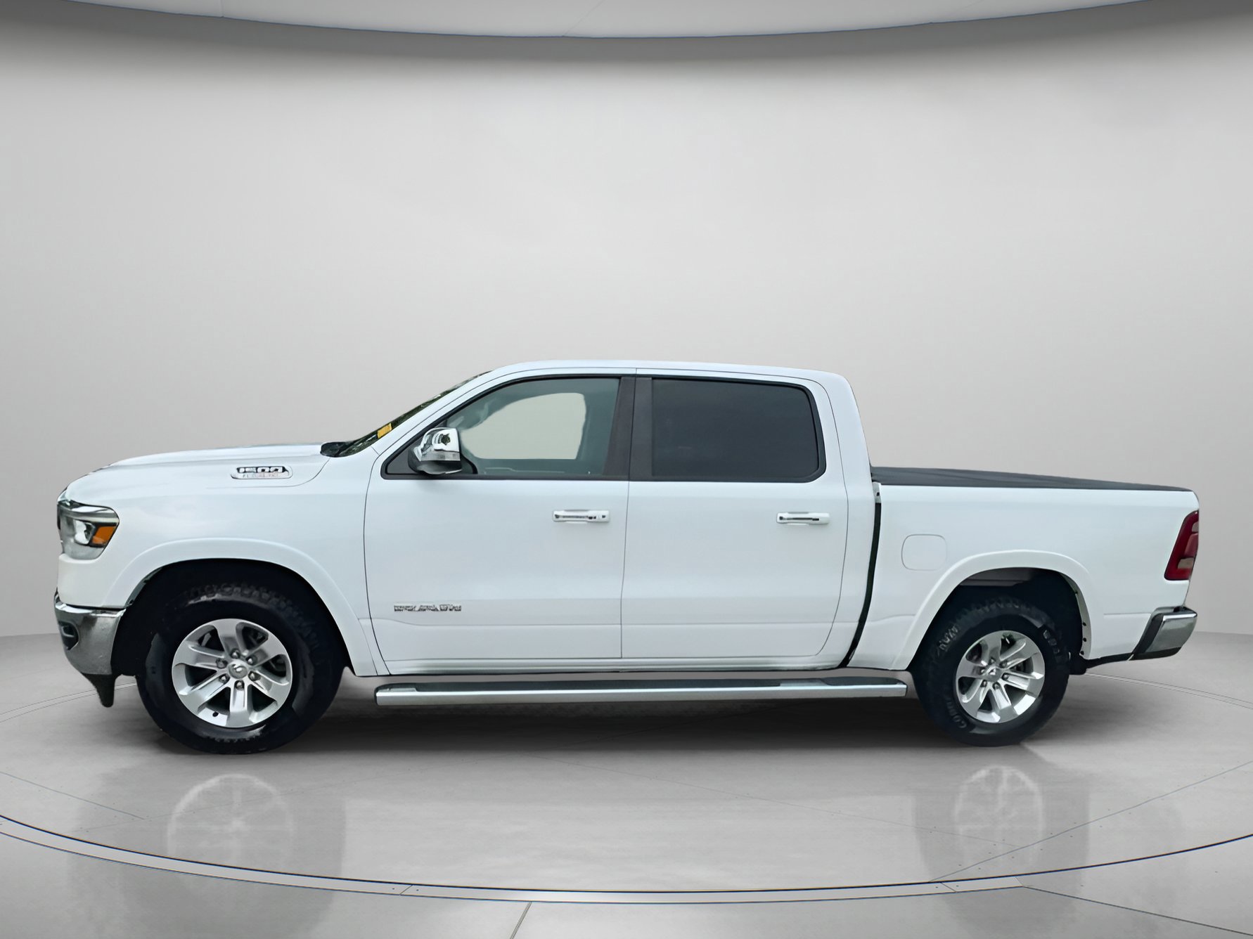 Used 2022 RAM 1500 Laramie image 7
