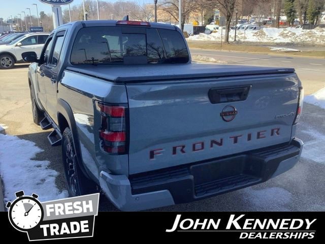 Used 2023 Nissan Frontier PRO-4X w/ Pro Convenience Package image 2
