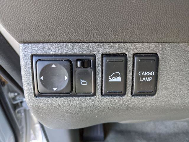 Used 2018 Nissan Frontier SV w/ Value Truck Package AWD/4WD image 14