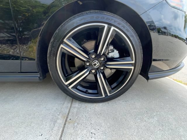 Used 2024 Honda Accord Sport image 9