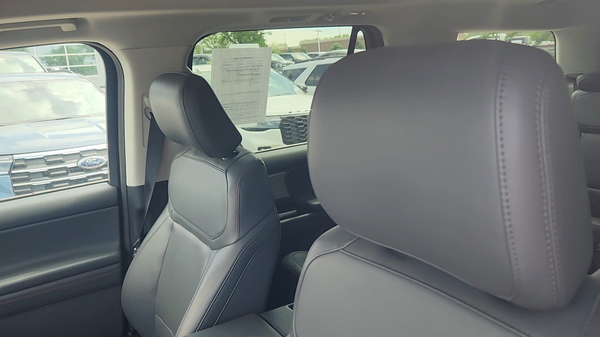 Certified 2025 Ford Expedition Active AWD/4WD image 21