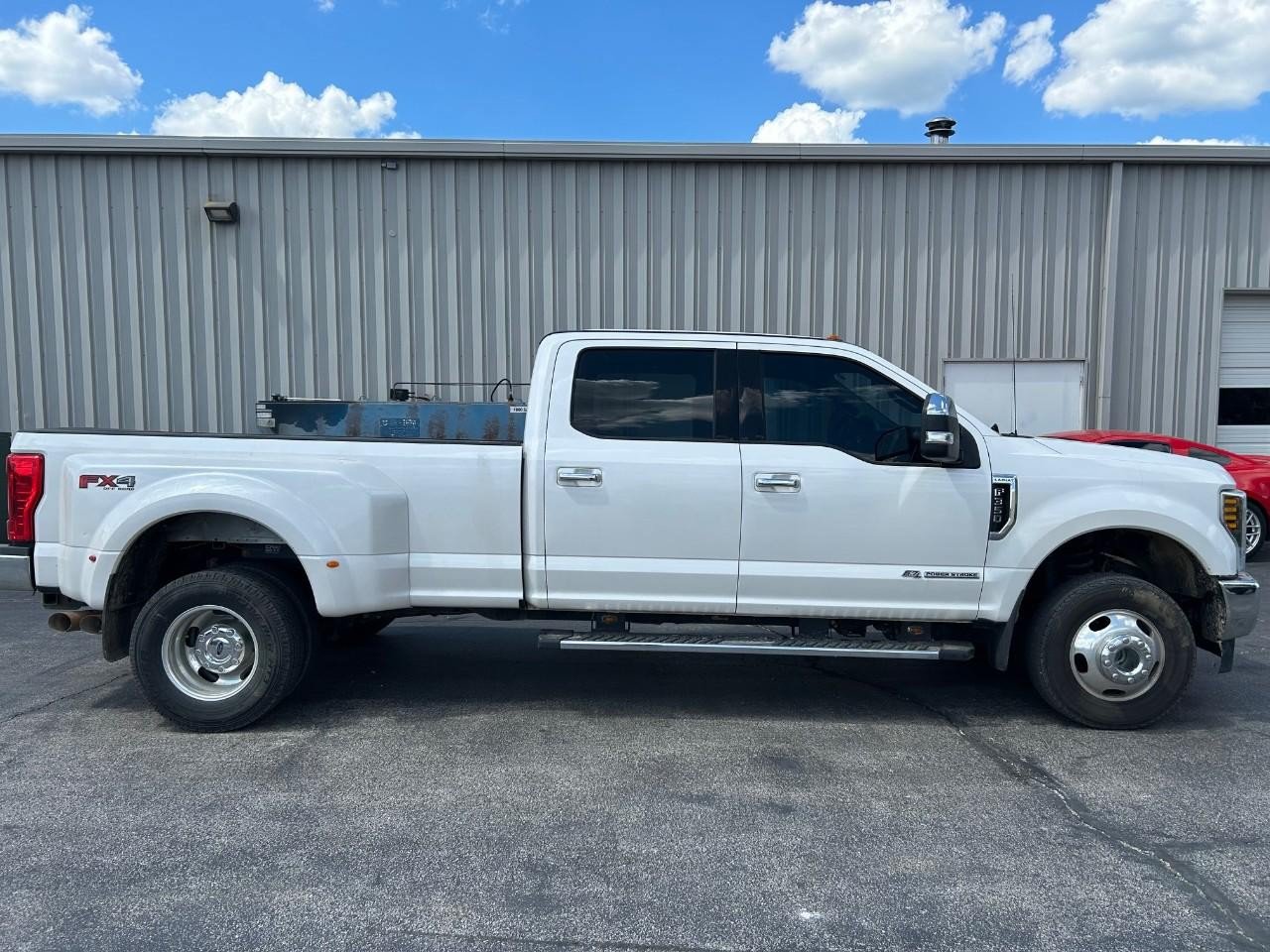 Certified 2018 Ford F350 Lariat w/ Chrome Package AWD/4WD image 2