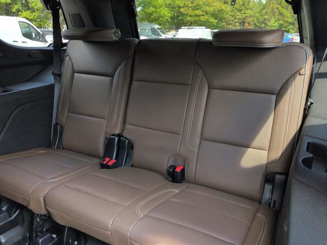 Used 2023 Chevrolet Tahoe High Country image 14