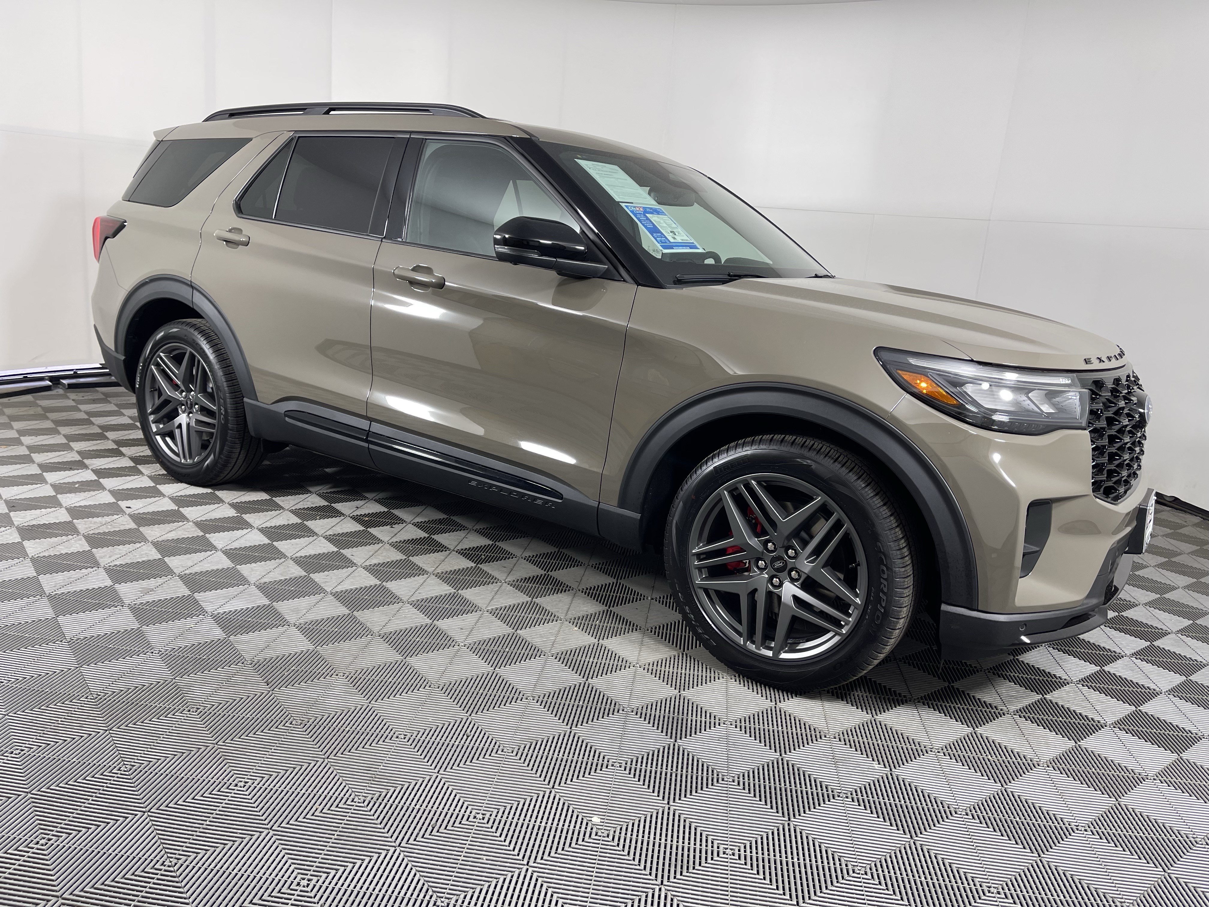 Certified 2026 Ford Explorer ST w/ Sun And Sound Package AWD/4WD image 8