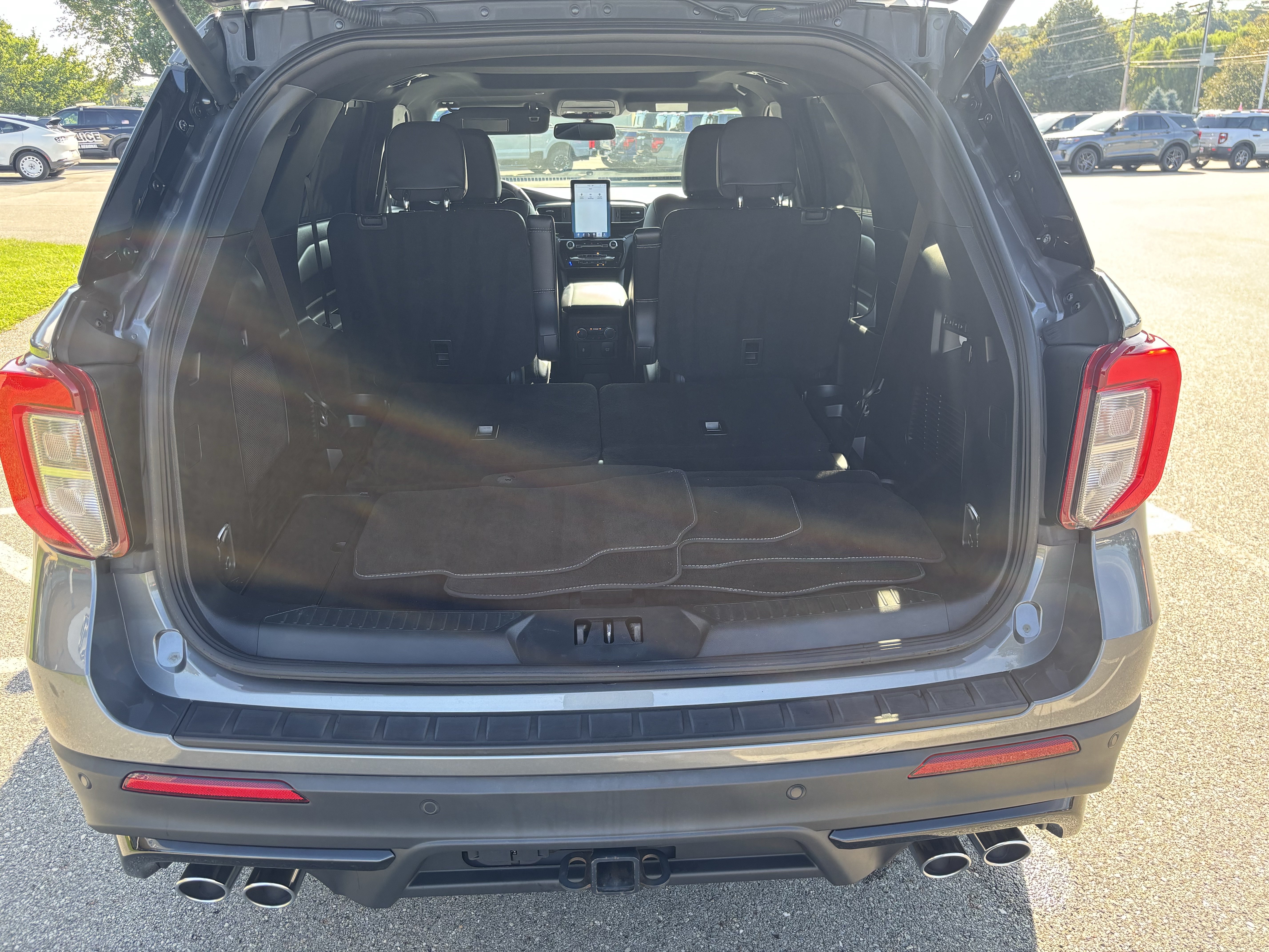 Certified 2023 Ford Explorer ST w/ Equipment Group 401A AWD/4WD image 37