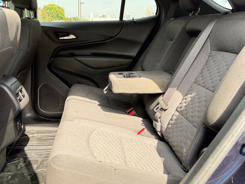 Used 2020 Chevrolet Equinox LT w/ Driver Convenience Package FWD image 18