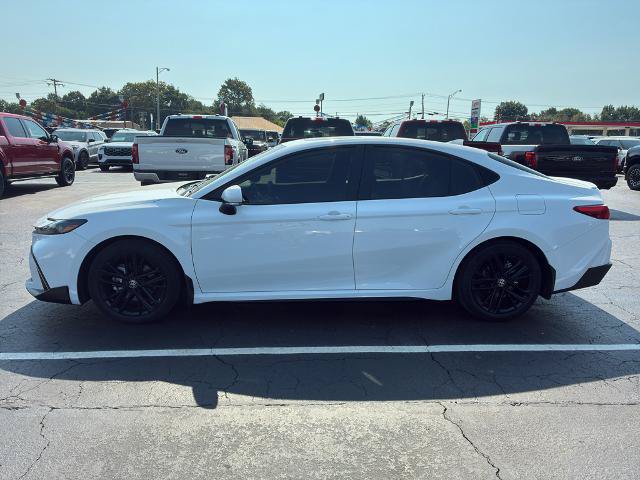 Used 2026 Toyota Camry SE w/ Convenience Package FWD image 8