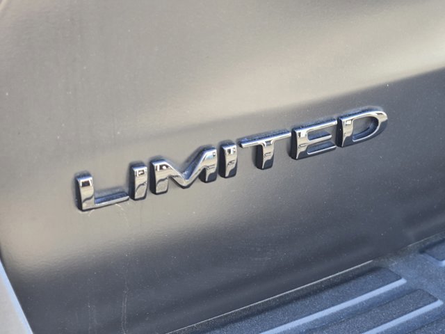 Certified 2022 Ford Expedition Limited image 11