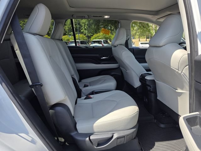 Used 2024 Toyota Grand Highlander FWD image 34