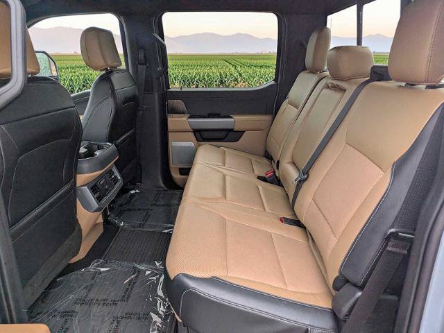 Certified 2024 Ford F250 Lariat w/ Lariat Ultimate Package AWD/4WD image 15