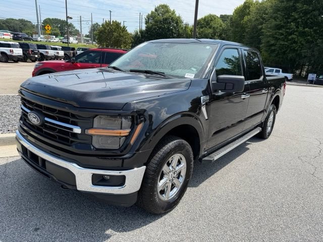 Certified 2025 Ford F150 XLT w/ Equipment Group 301A Standard AWD/4WD image 4