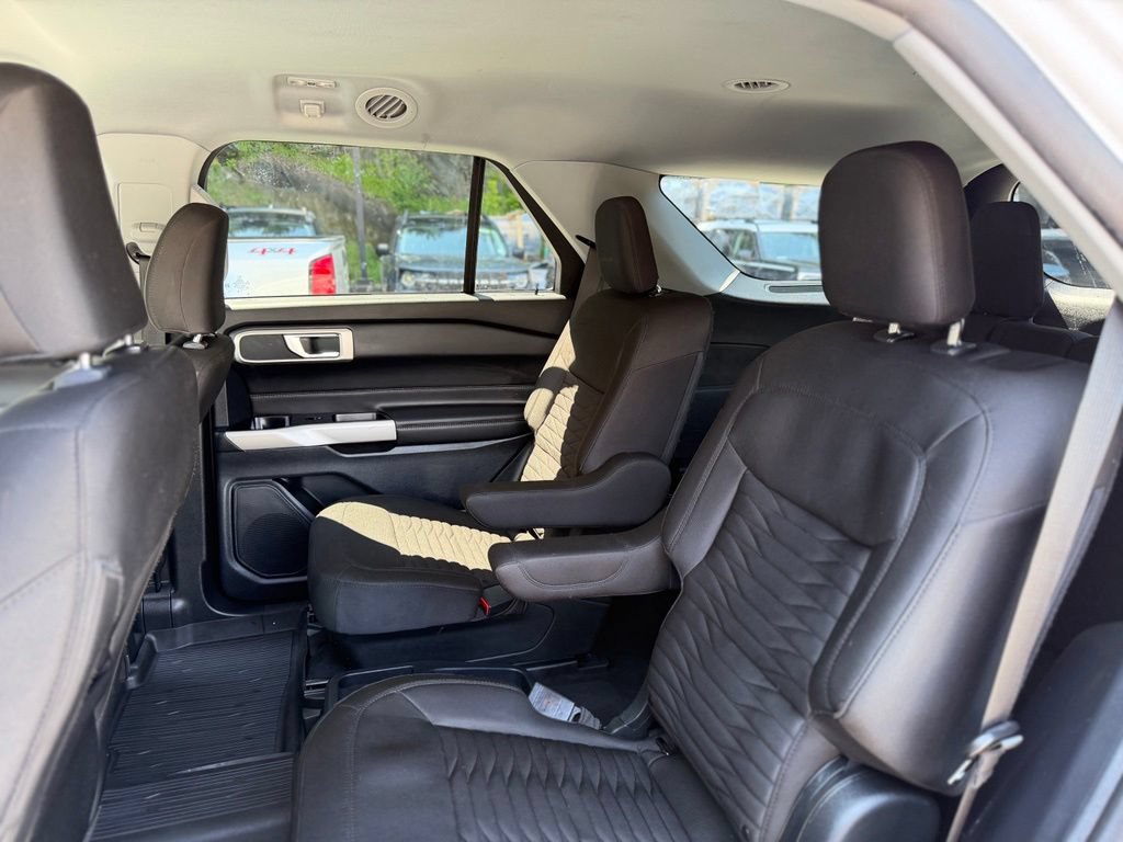 Certified 2021 Ford Explorer XLT AWD/4WD image 7