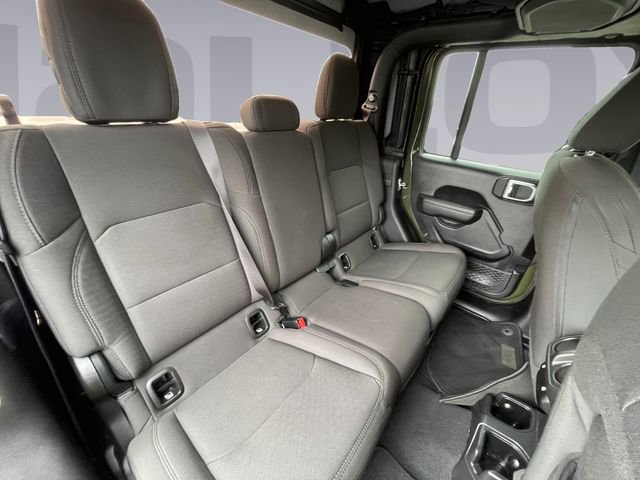 Used 2023 Jeep Gladiator Sport AWD/4WD image 18