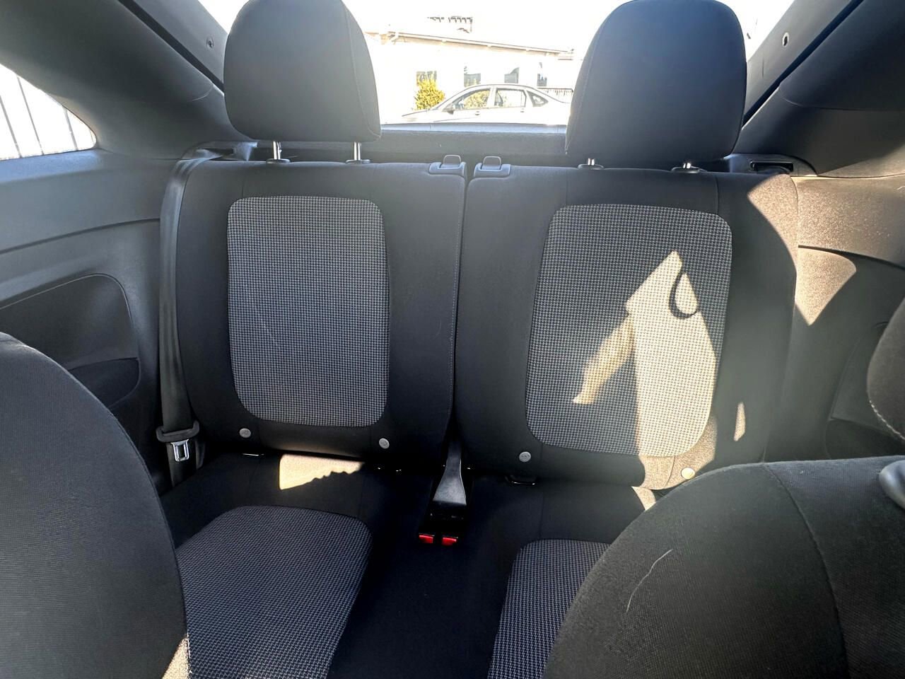 Used 2019 Volkswagen Beetle 2.0T S image 17