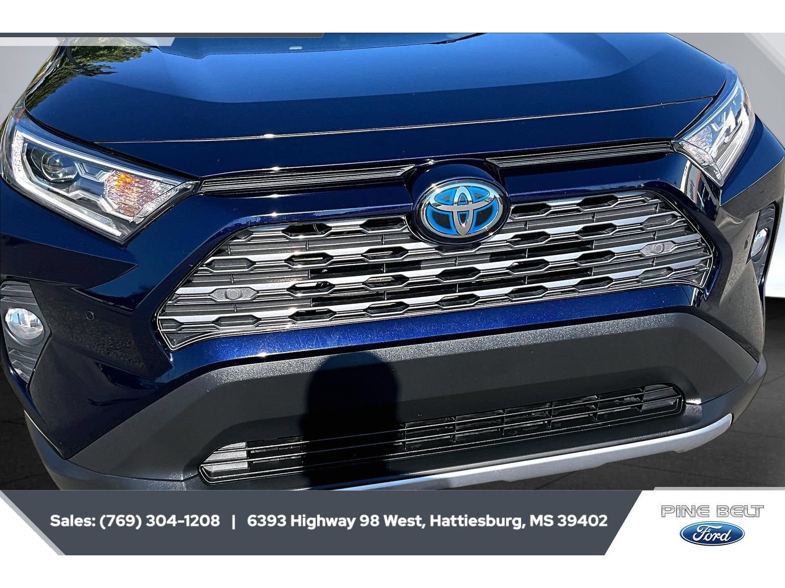Used 2020 Toyota RAV4 Limited AWD/4WD image 22