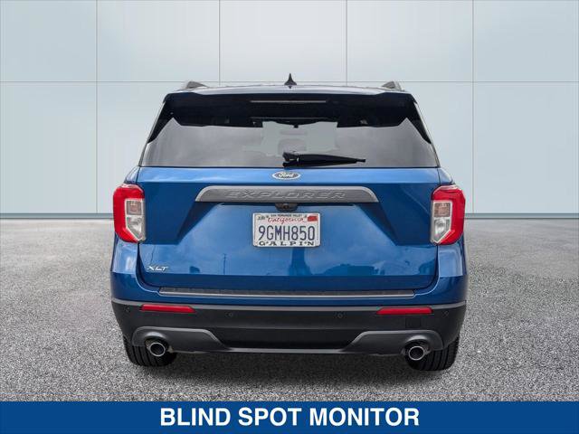 Certified 2023 Ford Explorer XLT w/ Equipment Group 202A RWD image 4
