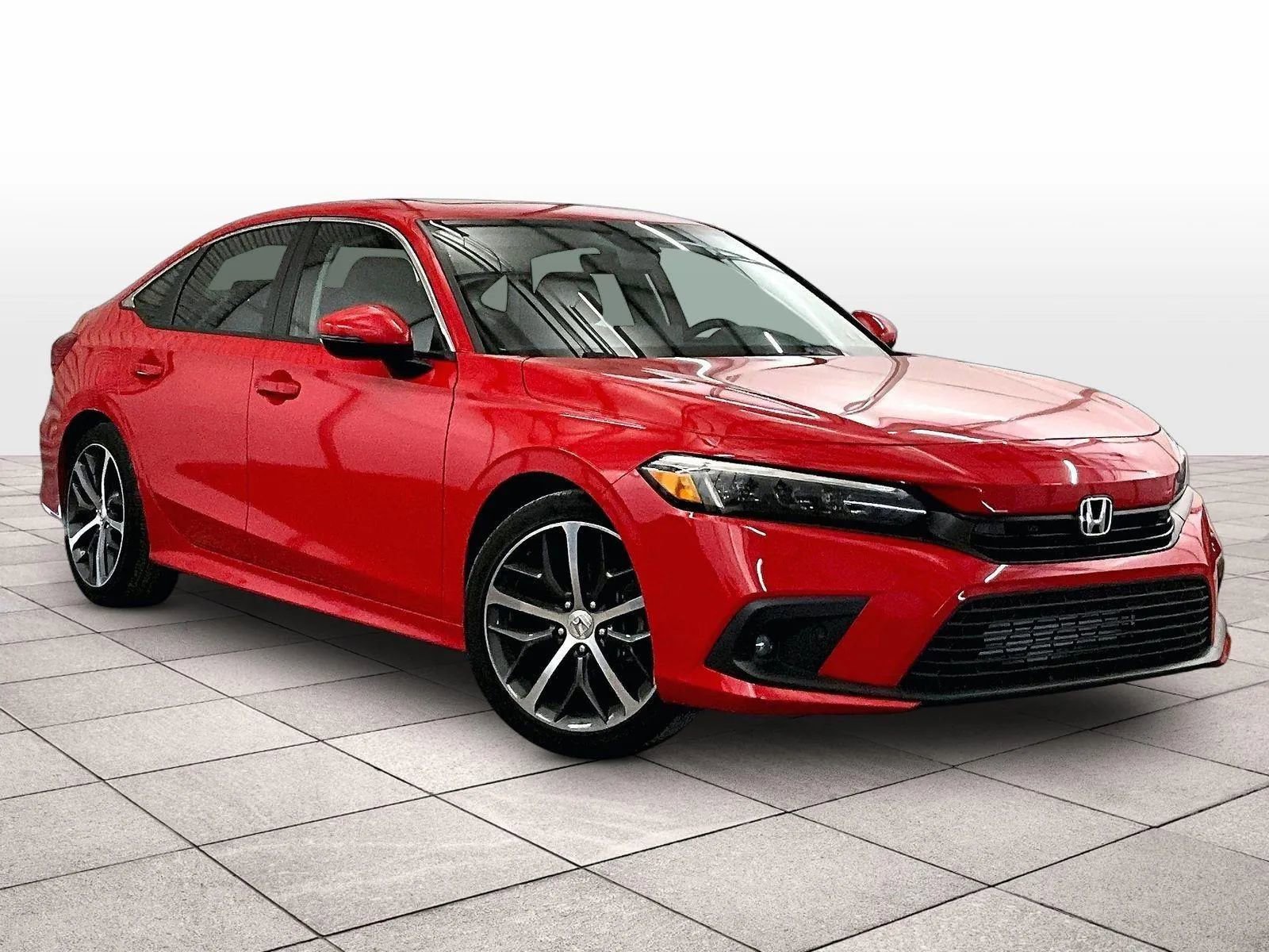 Used 2024 Honda Civic Touring image 2