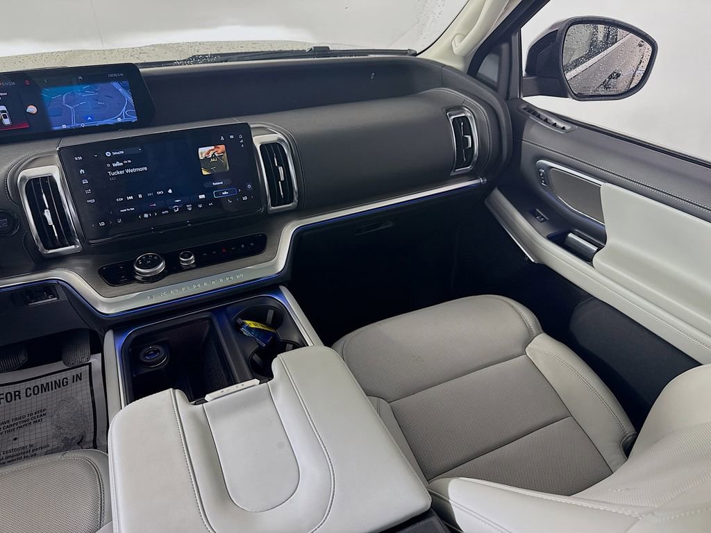 Certified 2025 Ford Expedition Platinum AWD/4WD image 25