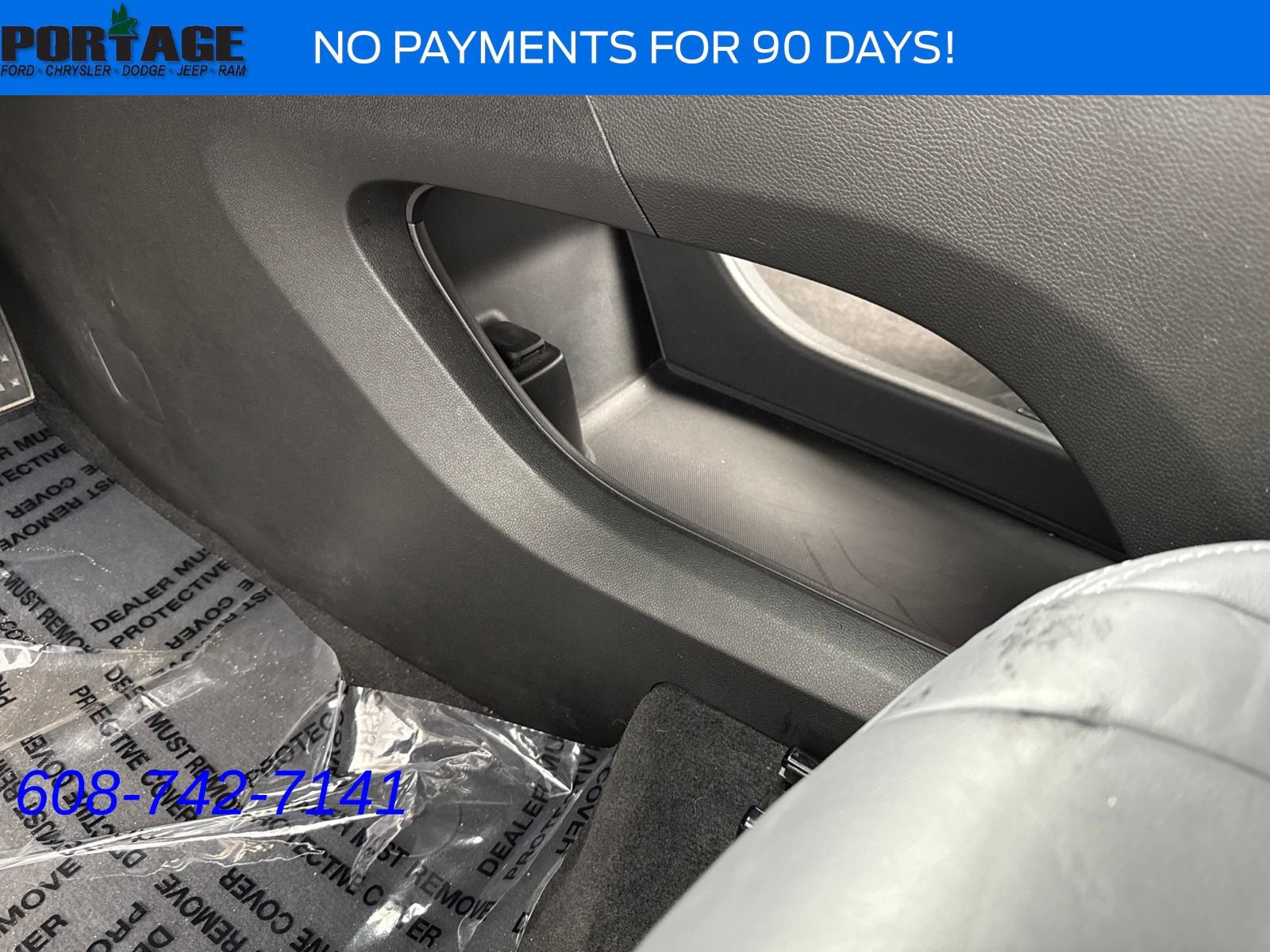 Used 2024 Buick Enclave Premium AWD/4WD image 18