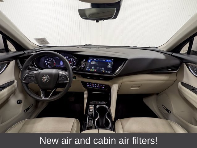 Used 2023 Buick Envision Avenir FWD image 3