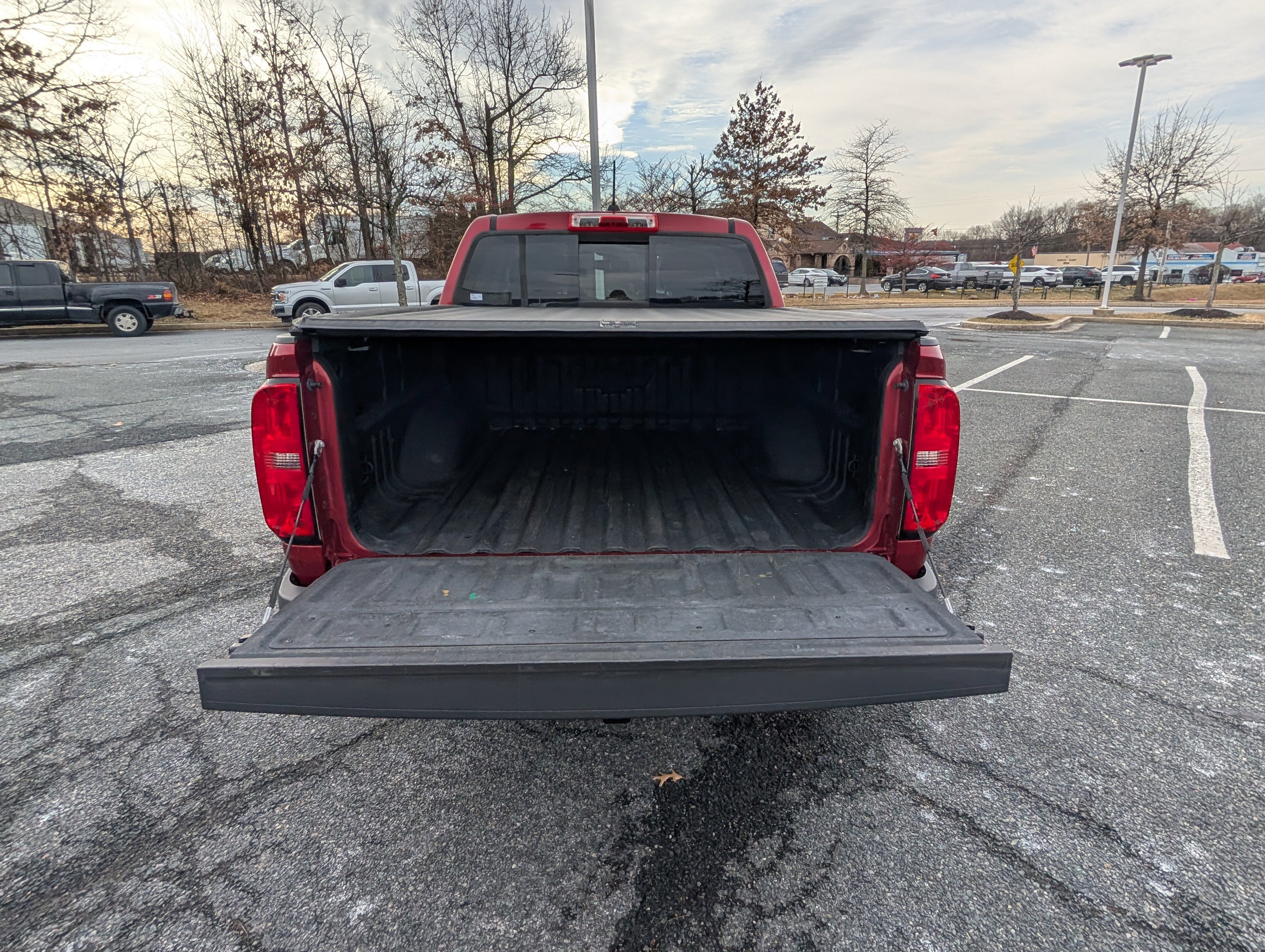 Used 2017 Chevrolet Colorado Z71 image 11