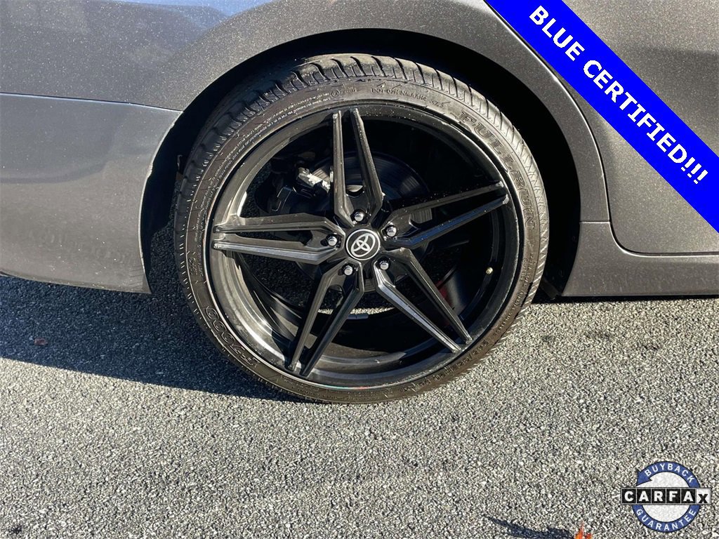 Used 2021 Toyota Camry LE image 7