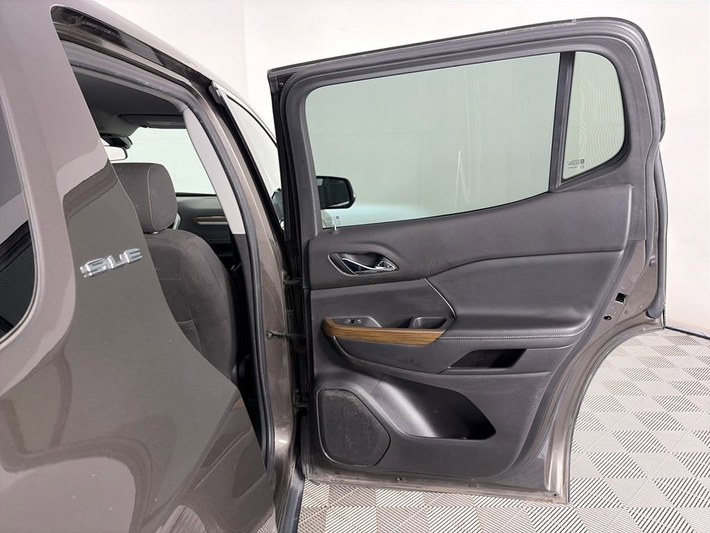 Used 2020 GMC Acadia SLE w/ Trailering Package AWD/4WD image 26