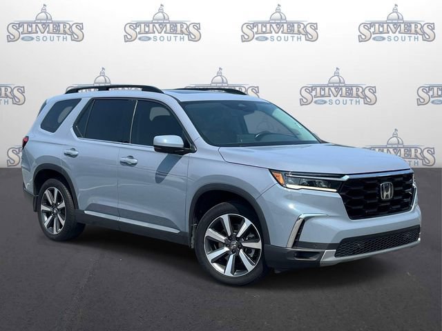 Used 2025 Honda Pilot Touring video 1