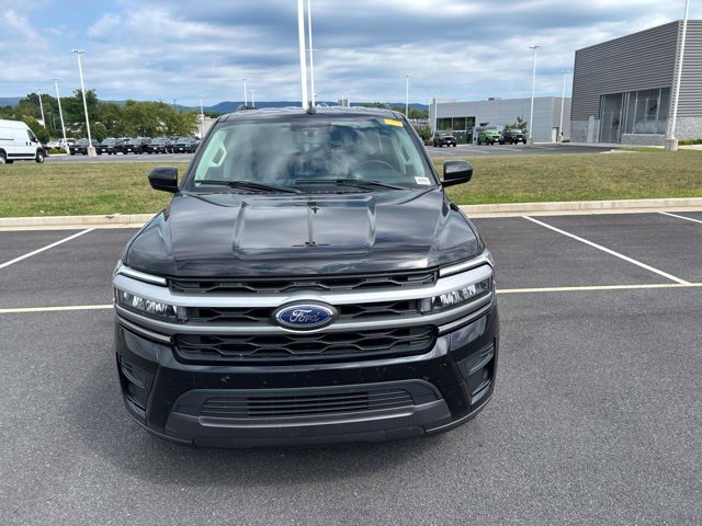 Certified 2024 Ford Expedition XLT AWD/4WD image 8