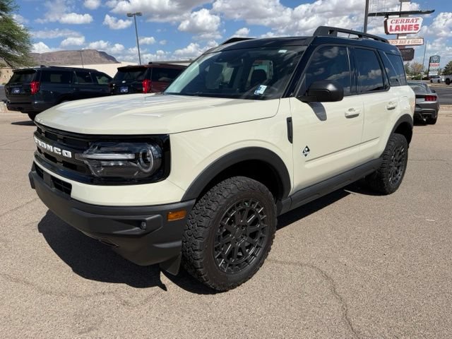 Certified 2024 Ford Bronco Sport Outer Banks w/ Tech Package AWD/4WD image 1